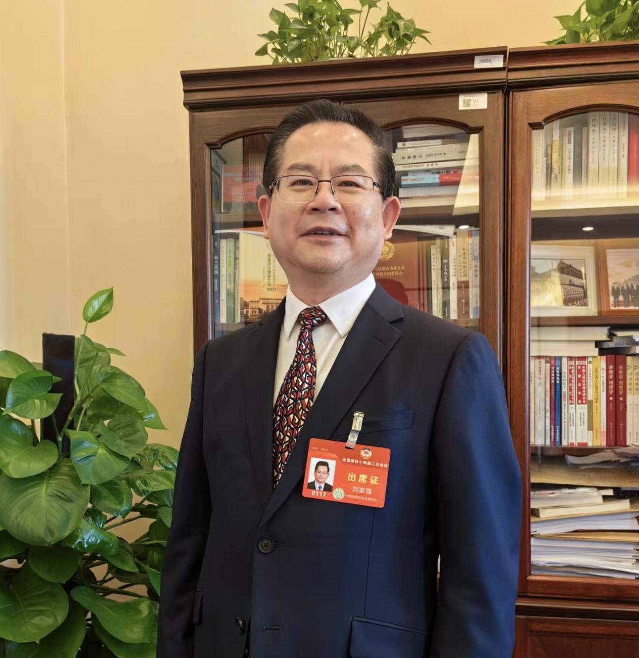 全國(guó)政協(xié)常委劉家強(qiáng)：加快推動(dòng)低空經(jīng)濟(jì)發(fā)展