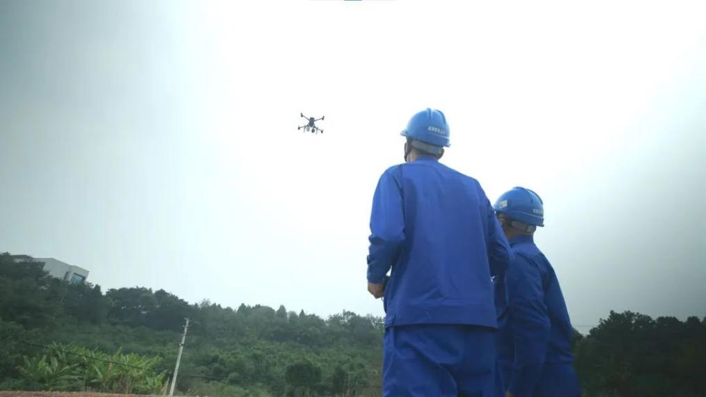 成都東部新區(qū)：無人機“巡檢員”助力低空經濟“高飛”