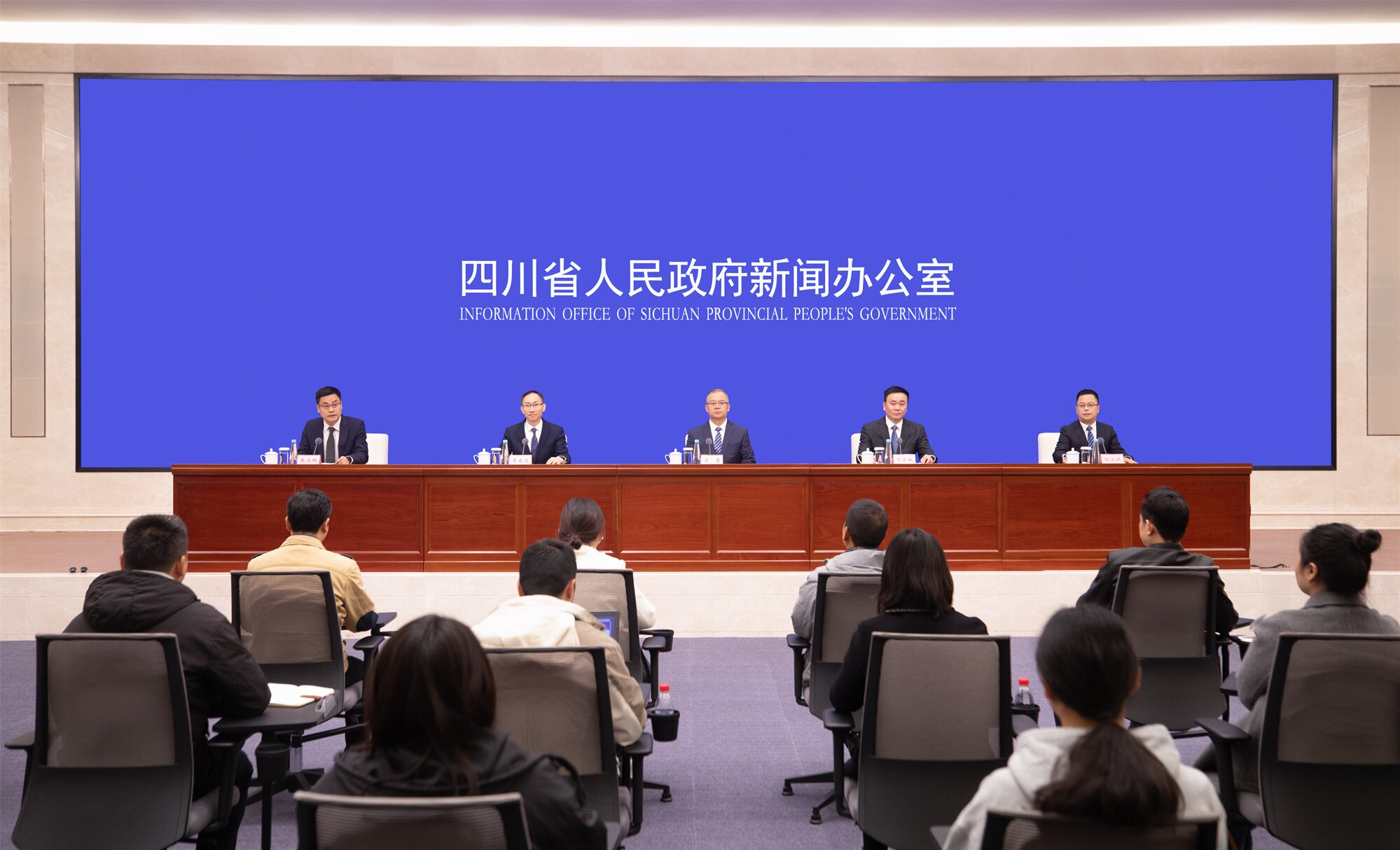 低空經(jīng)濟(jì)2024：以“四大”資源開(kāi)發(fā)利用為牽引 推進(jìn)達(dá)州高質(zhì)