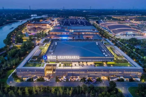 2024低空經(jīng)濟(jì)網(wǎng)：“烏鎮(zhèn)時(shí)間”，金旅“馳?！痹俪伞盎ヂ?lián)網(wǎng)之