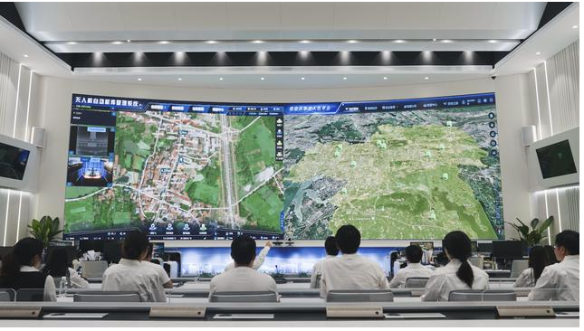 2025： 低空經(jīng)濟(jì)光谷開設(shè)全國首個(gè)“低空經(jīng)濟(jì)服務(wù)窗口”，武漢發(fā)力制造端短板