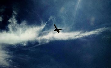2025低空經(jīng)濟報： 從草地機坪到低空經(jīng)濟