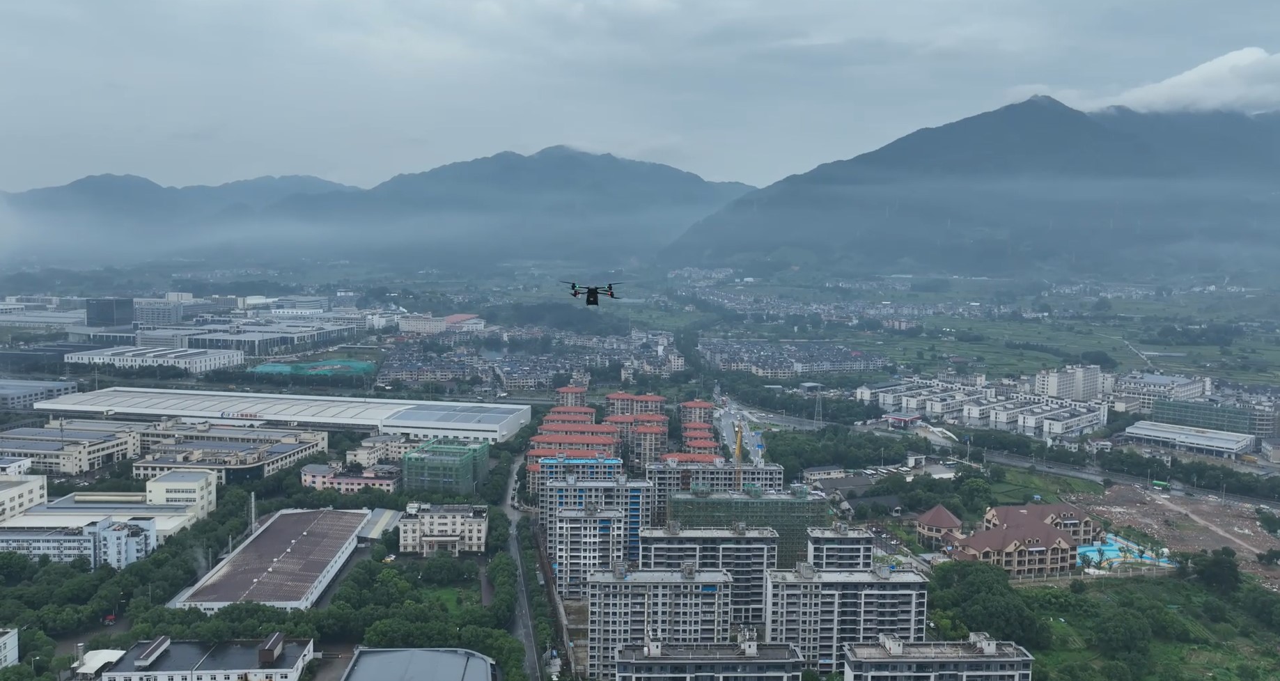 2025低空經(jīng)濟(jì)報(bào)： 浙江松陽：錨定智慧交通“新賽道” 低空經(jīng)濟(jì)加速起飛