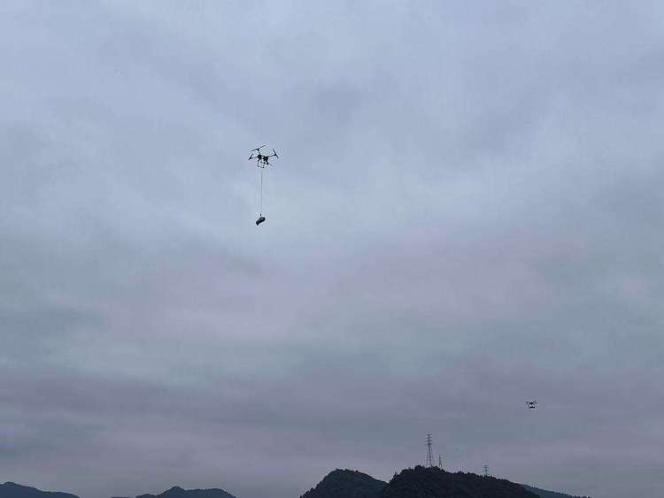 無(wú)人機(jī)運(yùn)貨、低空旅游……浙江探索“低空+農(nóng)業(yè)”發(fā)展新模式